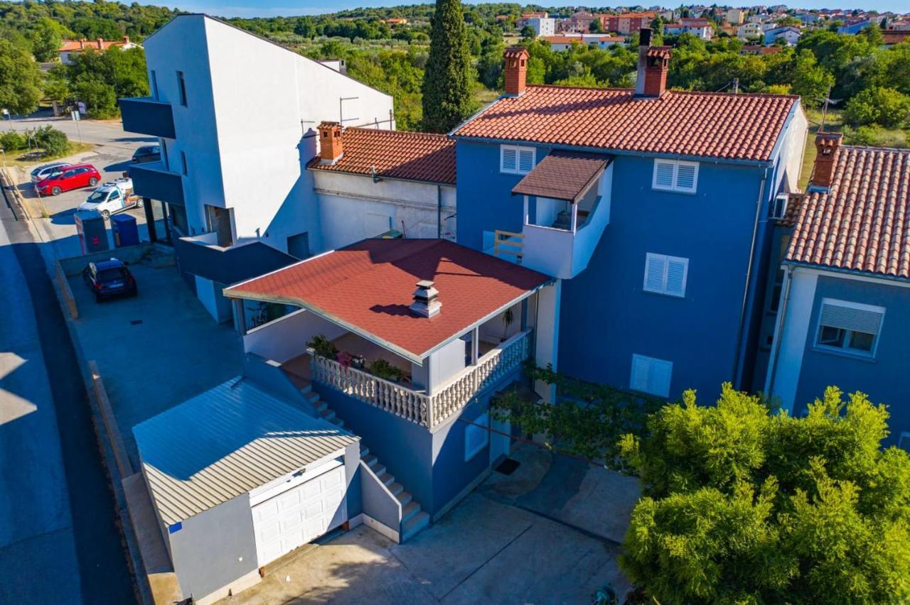 Apartment Ana *